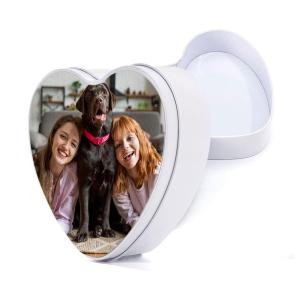 Caja metálica corazón blanca 2