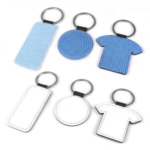 Porte-clés en similcuir bleu (différentes formes)