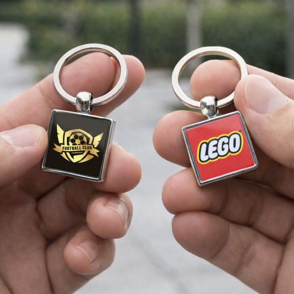 Porte-clés carré en métal SM-10D