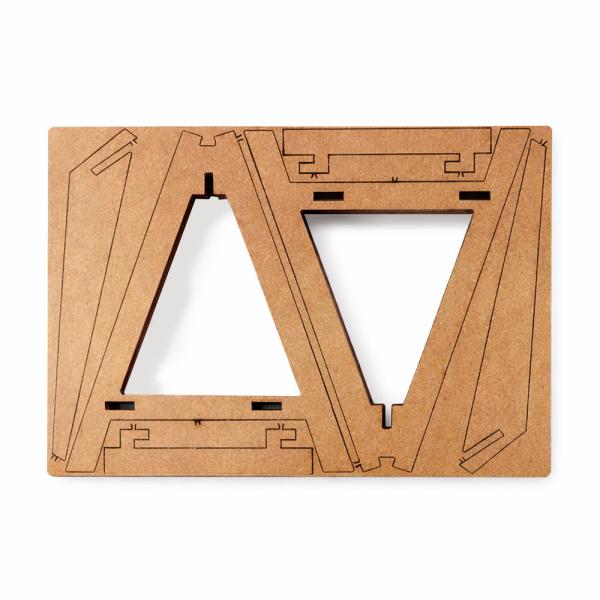 Wooden easels (pack of 2)